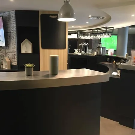 Campanile Marne-la-vallee - Hotel 3*
