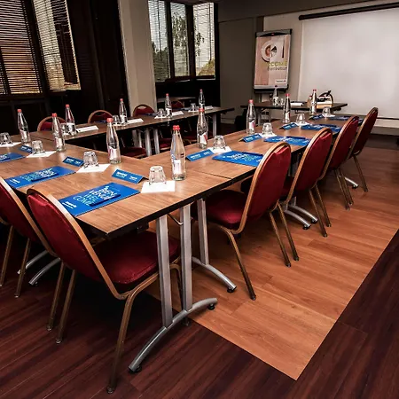 Campanile Marne-la-vallee - Torcy 3*