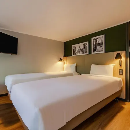 Campanile Marne-la-vallee - Hotel Torcy (Seine-et-Marne)